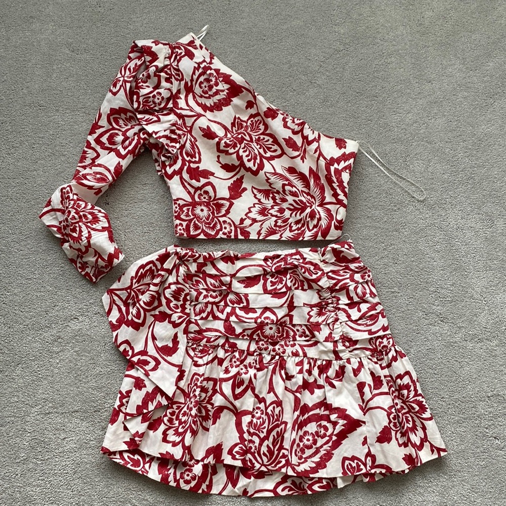 2 piece set